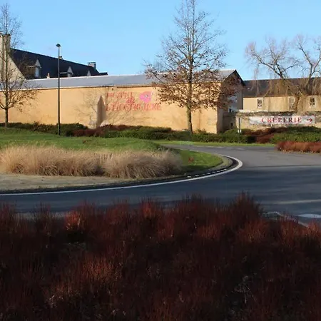 酒店 L'hostreiere 3*